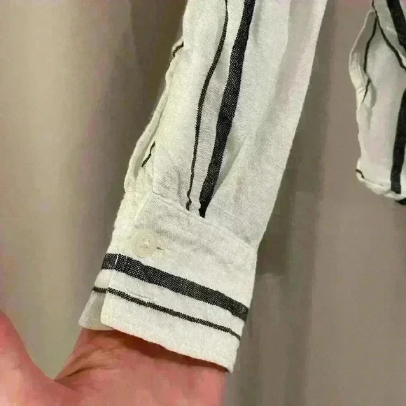 Women’s White Harper Button Up Top - Picture 3 of 7